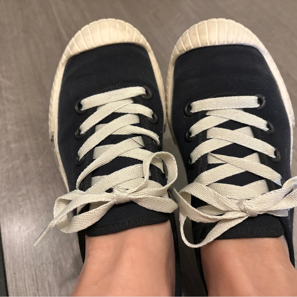 Alert for flaws! Black Canvas Sneakers with Cream Laces